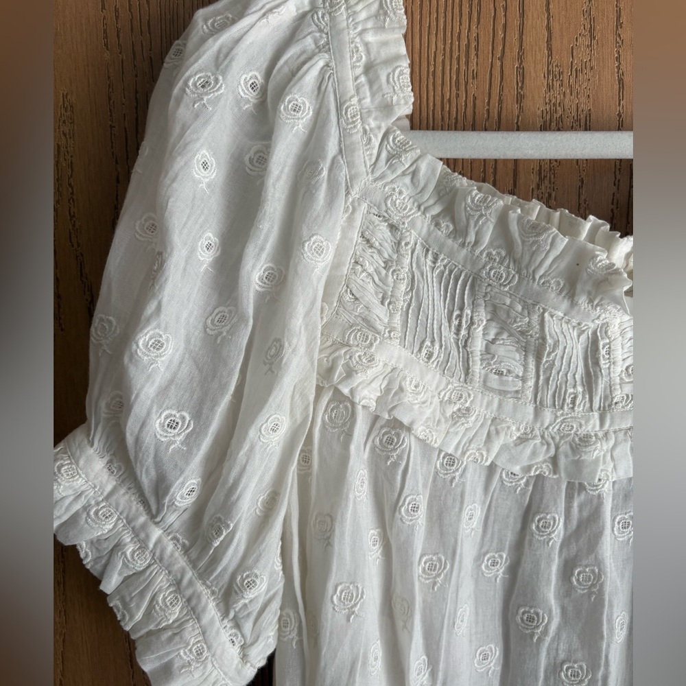 Doen Embroidered White Frances Top - Picture 2 of 5